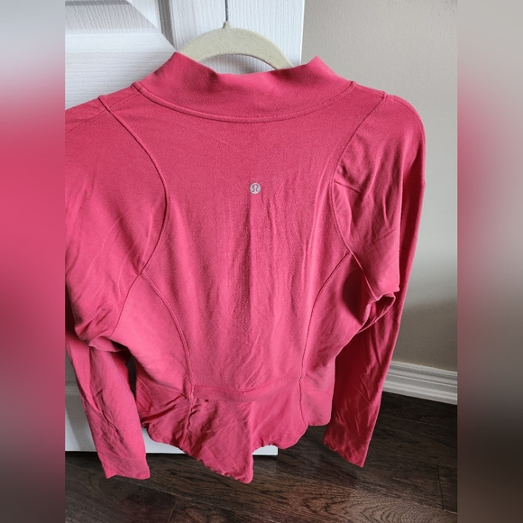 Lululemon jacket - Picture 6 of 6